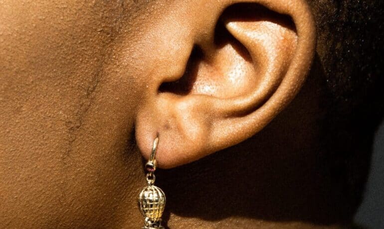 ear lobe