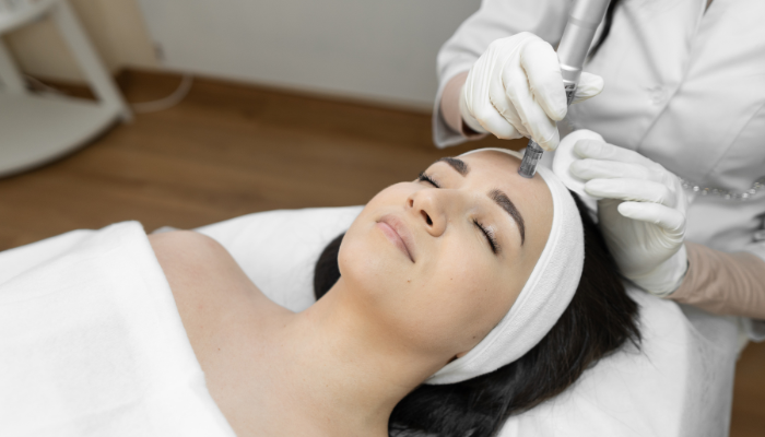 Microneedling boosts collagen under the eyes